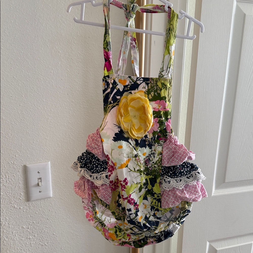 Floral Ruffle Baby One-Piece Bodysuit with Yellow Flower